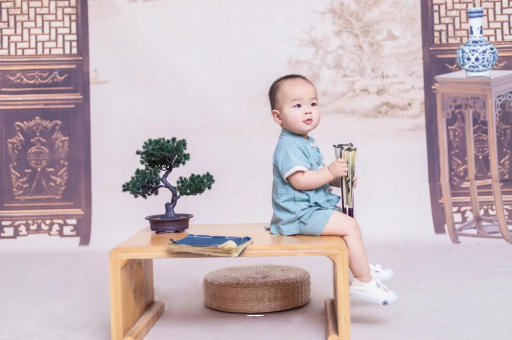 宜都孕妇肚子上的黑线
