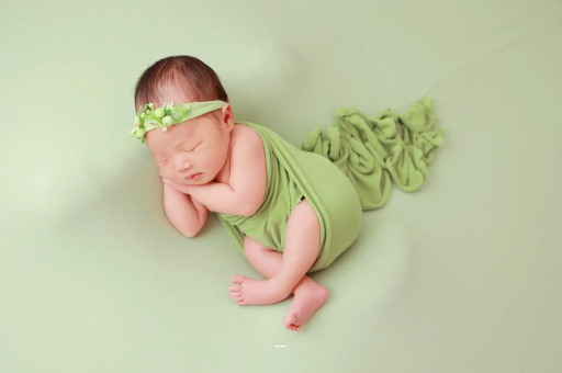 宜都帮宝宝戒掉吃手的妙招 宜都帮宝宝戒掉吃手的妙招